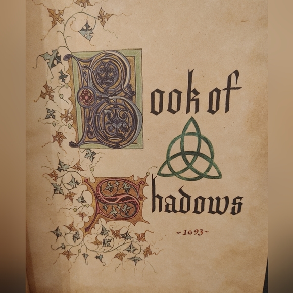 BOOK OF SHADOWS HARDCOVER FROM THE CHARMED TV SHOW - Picture 4 of 9